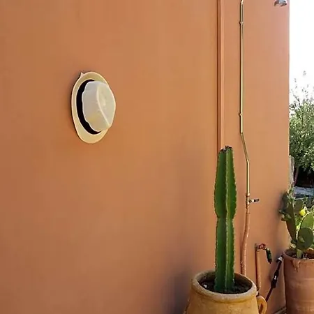 Sleeps 7 Pool Air Con Wifi Willa